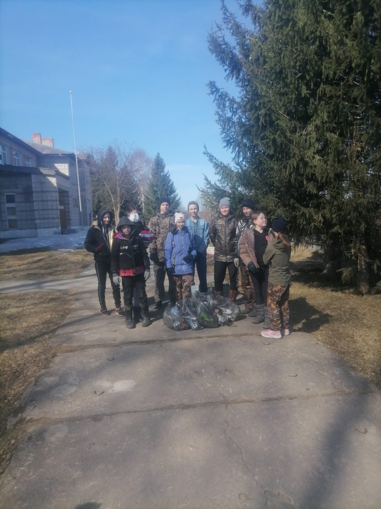 27 апреля 2024 года МКОУ «Красногорская ООШ» приняла участие во Всероссийском субботнике.
